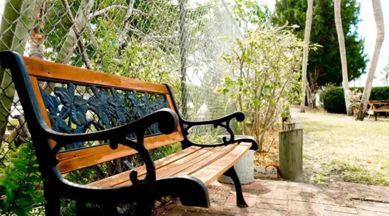 Hostal Beach Vacation Mode Bradenton Dış mekan fotoğraf